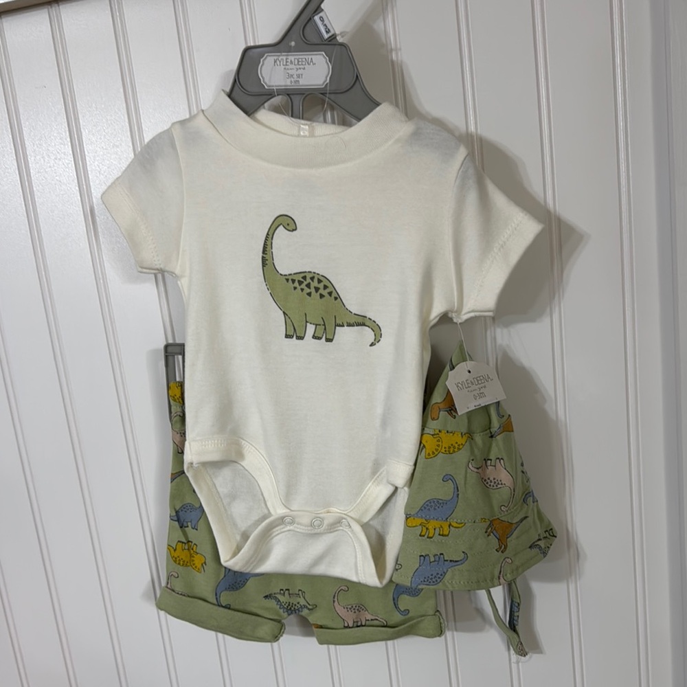 Cream and Green Dinosaur Matching Sets